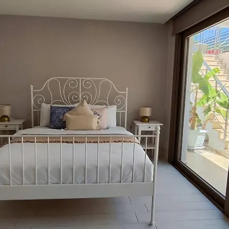 فندق Merkez'de Havuzlu, Saunali, Muestakil 4*